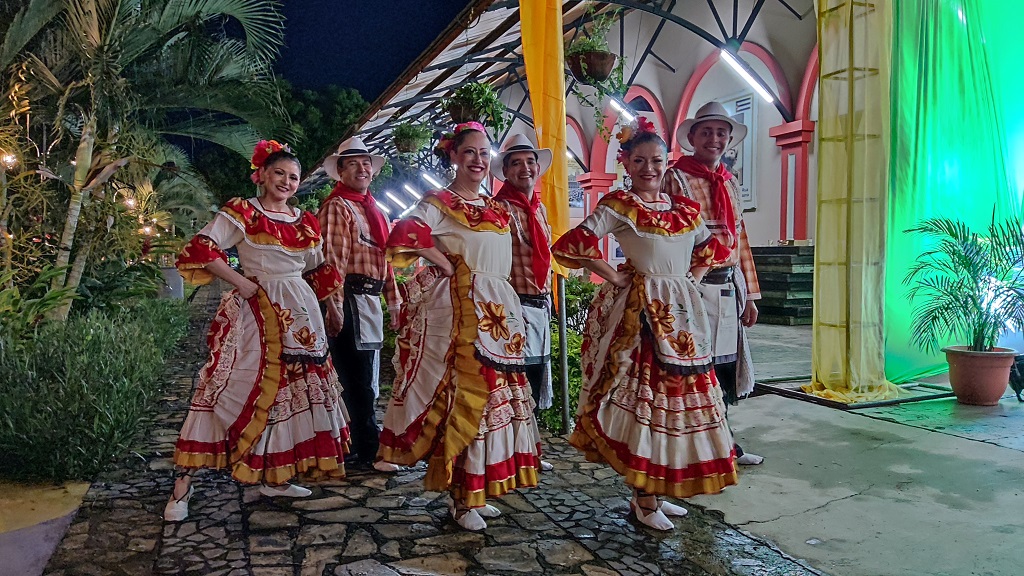 Colombia y Nicaragua realizan encuentro cultural de danza folclórica en Matagalpa