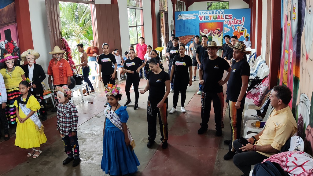 Colombia y Nicaragua realizan encuentro cultural de danza folclórica en Matagalpa