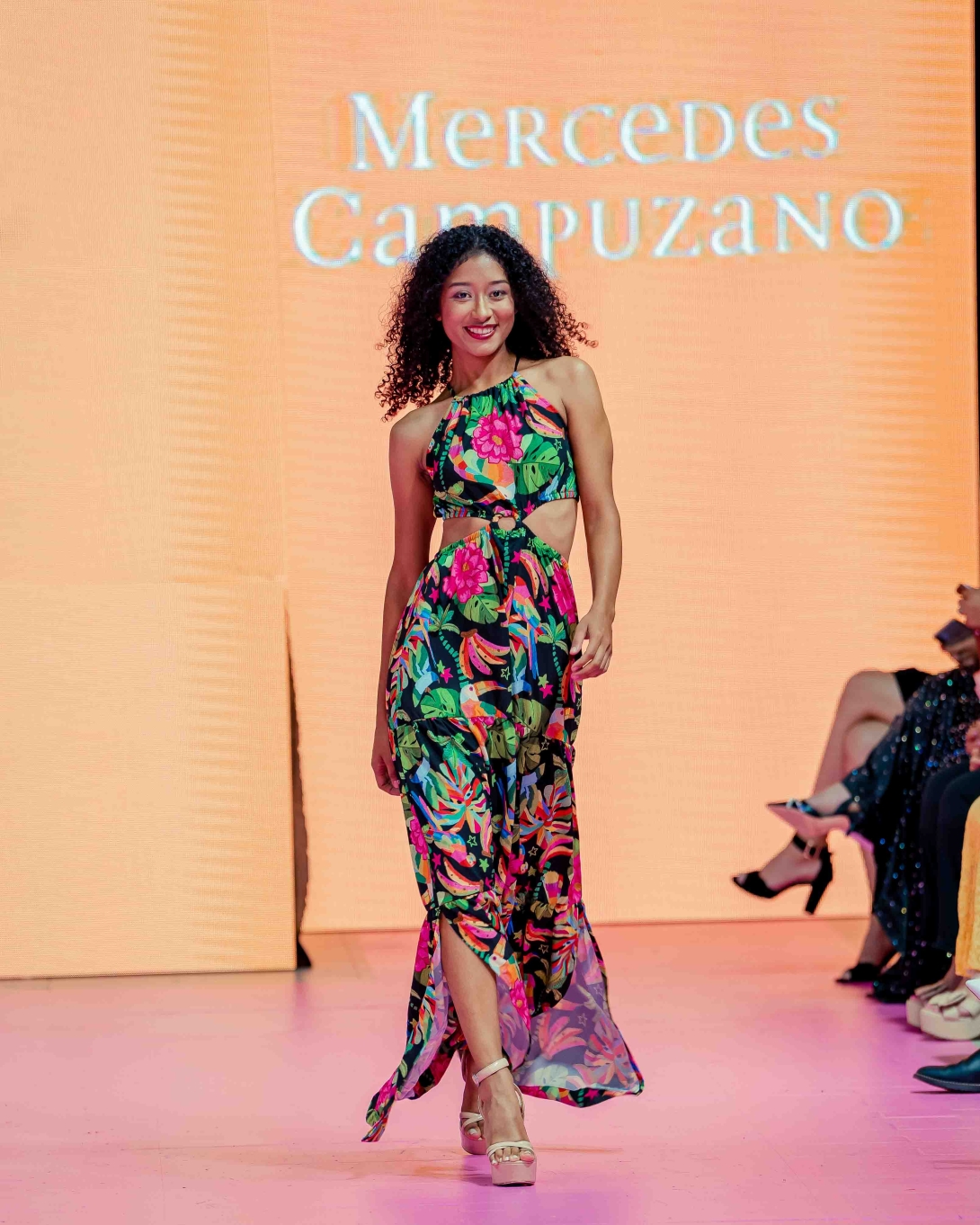 Mercedes Campuzano se presentó en “Nicaragua Diseña 2023: Innovación, moda y experimentación de la identidad Colombiana” con apoyo de la Embajada de Colombia