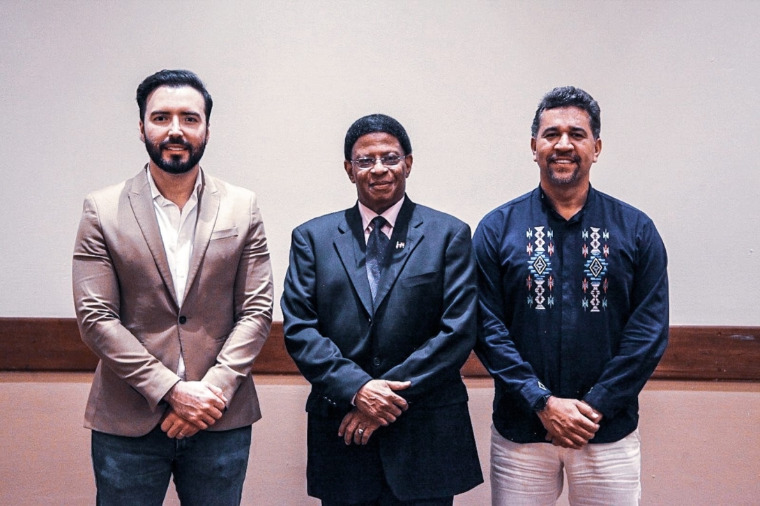 Embajador León Fredy Muñoz es designado como secretario del Grupo América Latina y el Caribe GRULAC